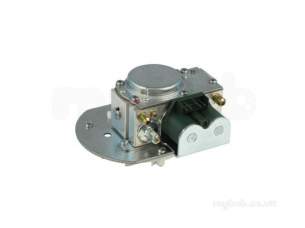 Glow Worm Boiler Spares -  Glow Worm 2000802664 30sxi Gas Valve