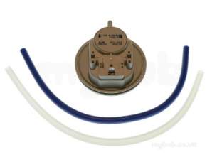 Vaillant Boiler Spares -  Vaillant 00200182138 Fan Proving Switch Huba