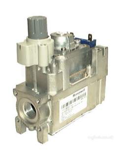 Reznor Boiler Spares -  Reznor 03 24975 Gas Valve V8600a 1-2