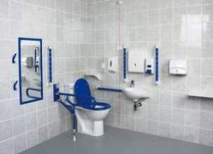 Akw Level Access Showering -  Akw Fully Compliant Cc Doc M Pack