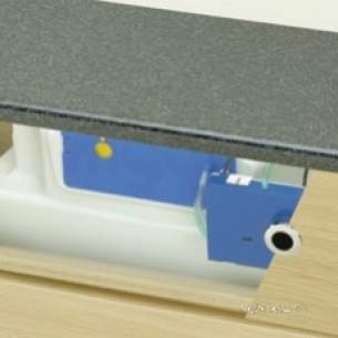 Thomas Dudley Cisterns -  Thomas Dudley 322893 White Electroflo Vantage Concealed Cistern Mains Operated